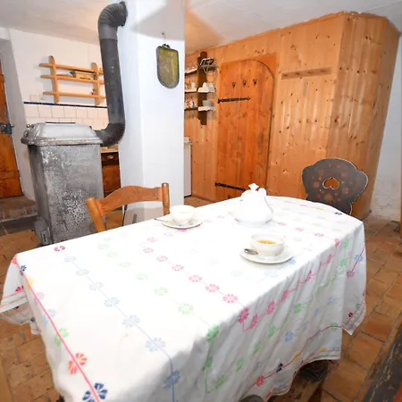 In In West Bohemia With Garden Casa de Férias Nejdek